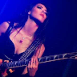 Meet your Posher, Kiana